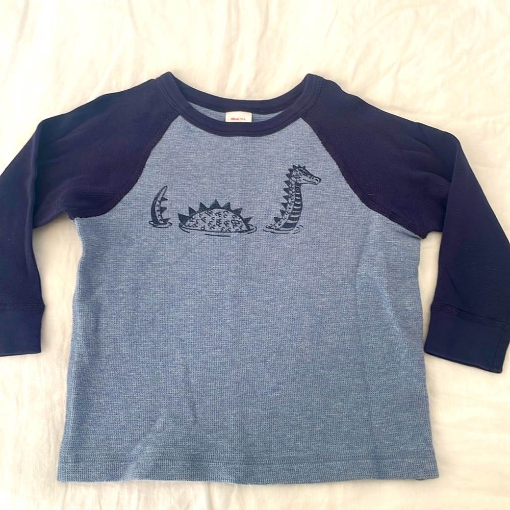 Hanna Anderson boys long sleeve thermal shirt. Size 4